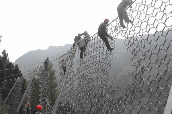 防落石網